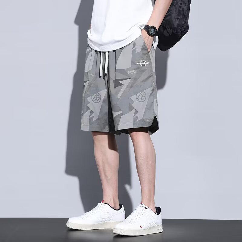 "Men's Quick-Dry Camo Workwear Shorts"