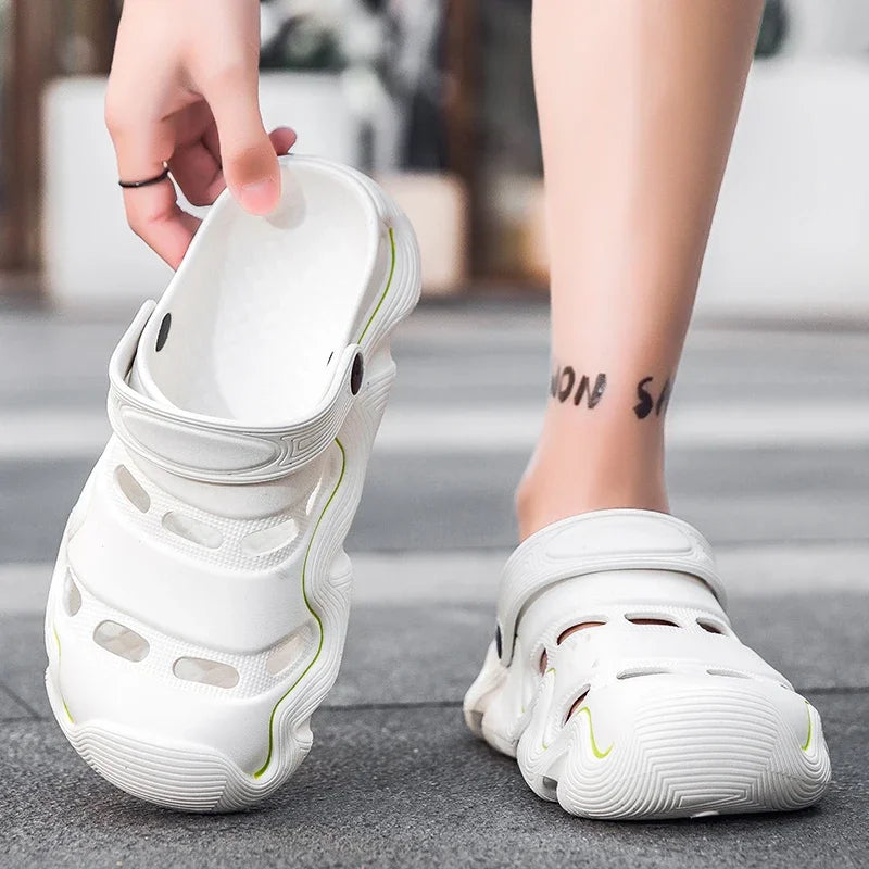 2025 Men Shoes Slippers Men Garden Flat Sandals Platform Sandals Man Summer Sandals Male Sneakers Outdoor Flip Flops Home Clogs