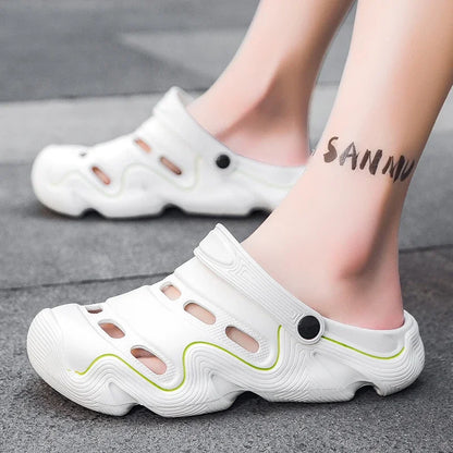 2025 Men Shoes Slippers Men Garden Flat Sandals Platform Sandals Man Summer Sandals Male Sneakers Outdoor Flip Flops Home Clogs