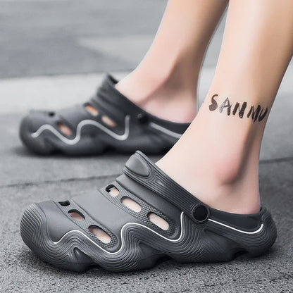 2025 Men Shoes Slippers Men Garden Flat Sandals Platform Sandals Man Summer Sandals Male Sneakers Outdoor Flip Flops Home Clogs