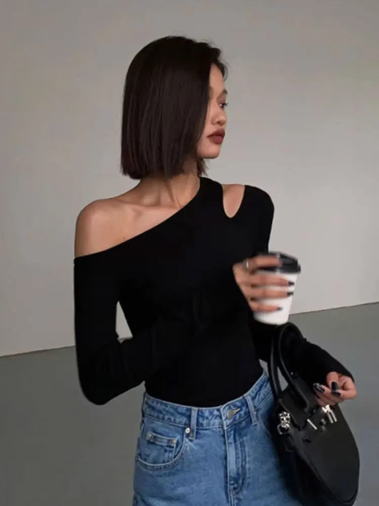 Long-Sleeved Slim Fit Crop Top