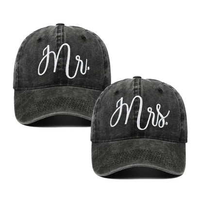 Mom & Dad Embroidered Baseball Caps – Couples Gift Set