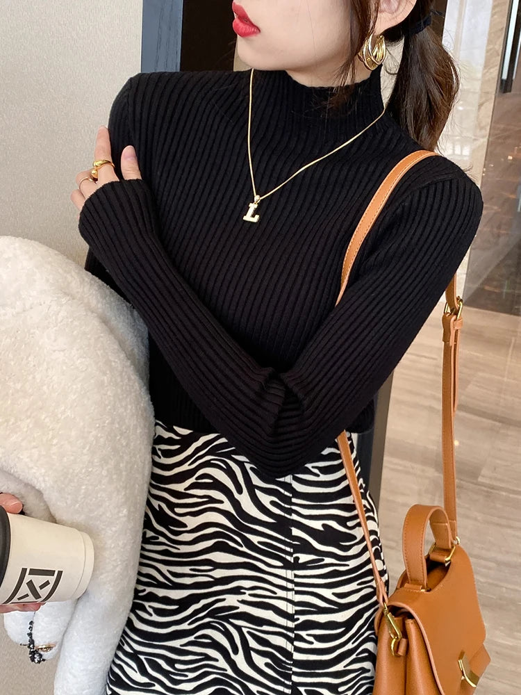 Elegant Solid Knit Turtleneck Sweater