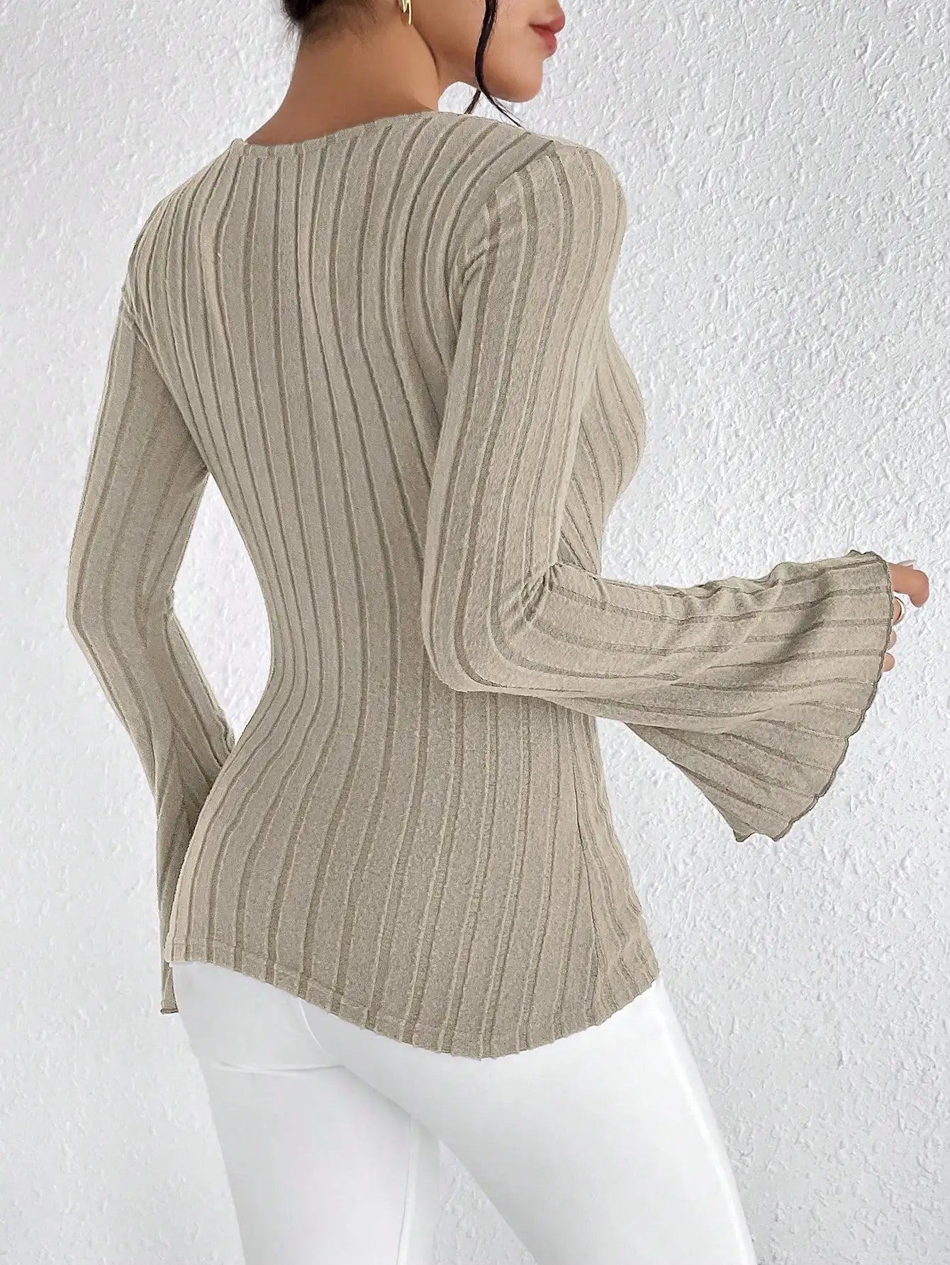 Fall Winter Long-Sleeved V-Neck Slim Striped Knitted Top