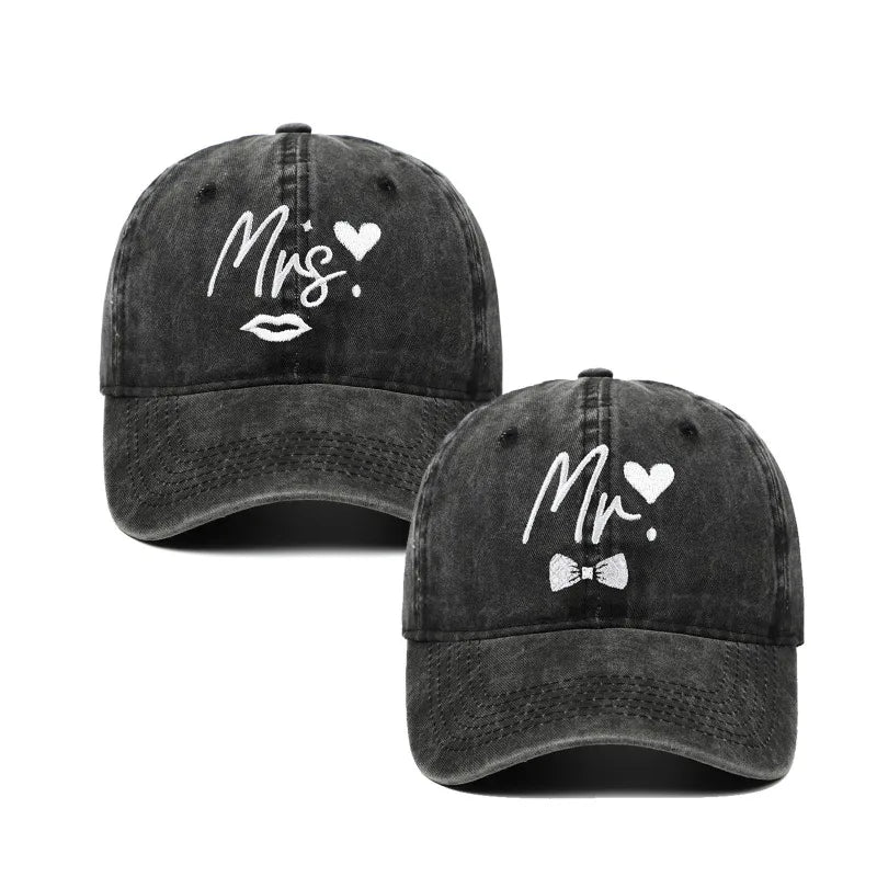 Mom & Dad Embroidered Baseball Caps – Couples Gift Set