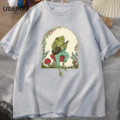 Cute Frog Playing Banjo T-shirt