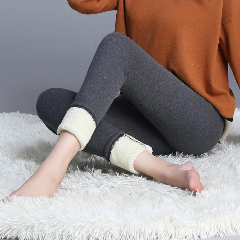 ⭐ ThermaFleece™ Leggings