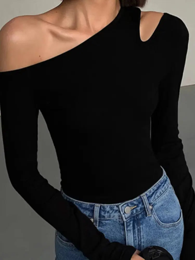 Long-Sleeved Slim Fit Crop Top