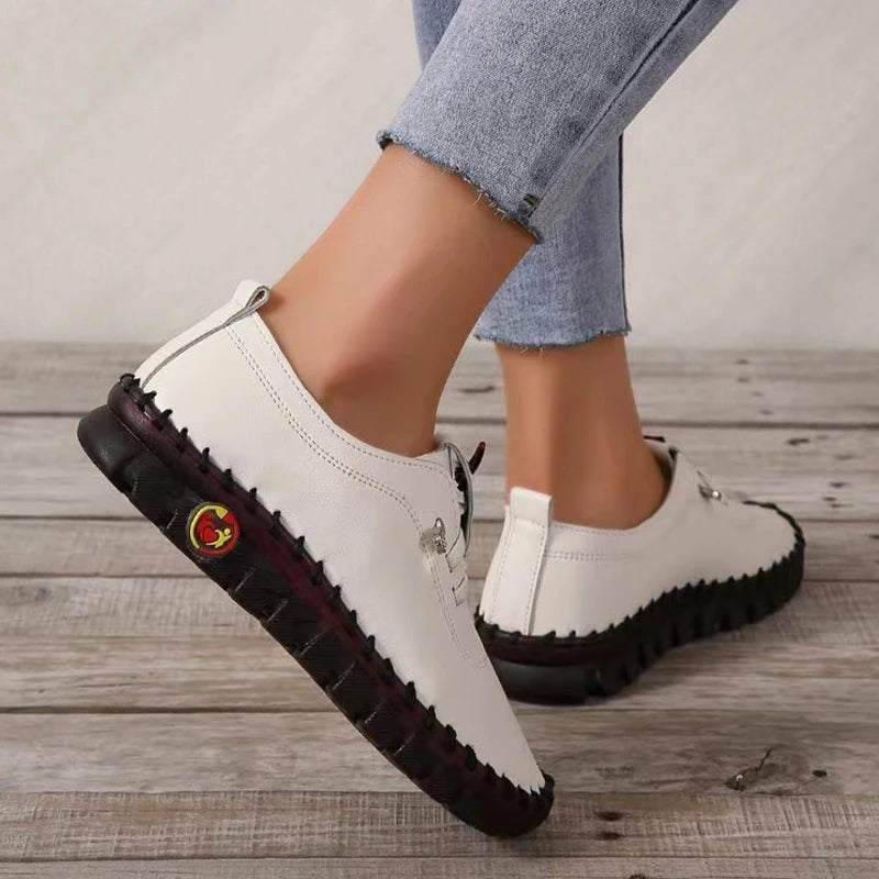 Comfortable Vulcanized PU Leather Casual Flat Shoes